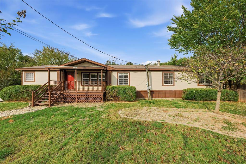 Hewitt, TX 76643,105 Bridle Trail