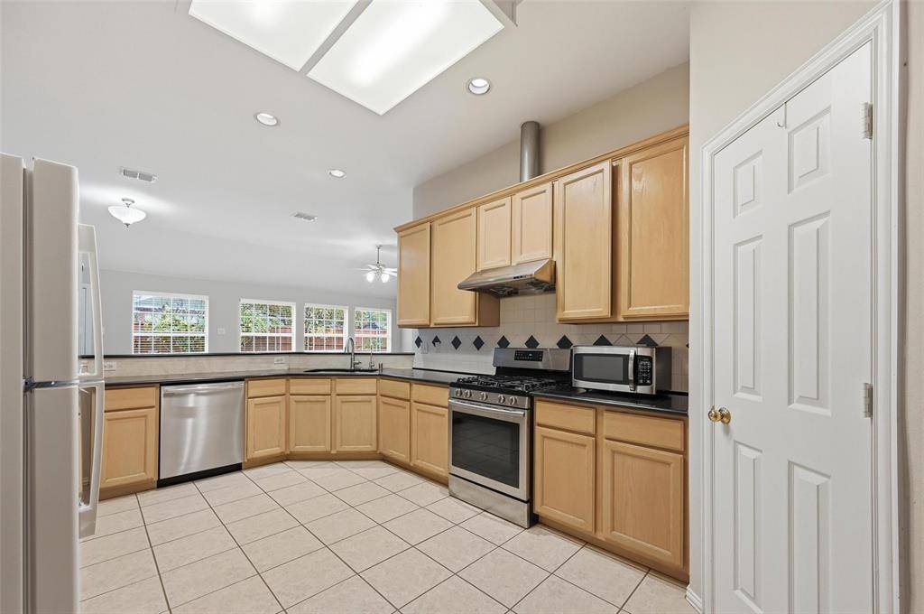 Allen, TX 75002,1202 Brook Drive