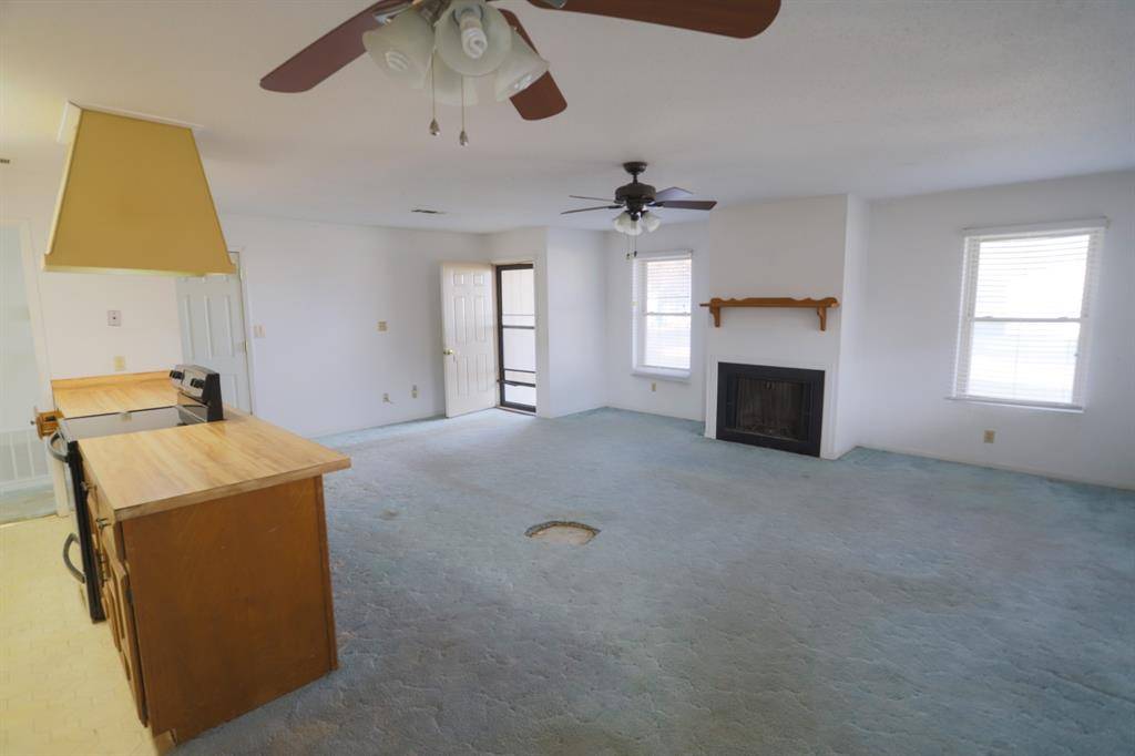 Mcgregor, TX 76657,1009 Buchanan Street