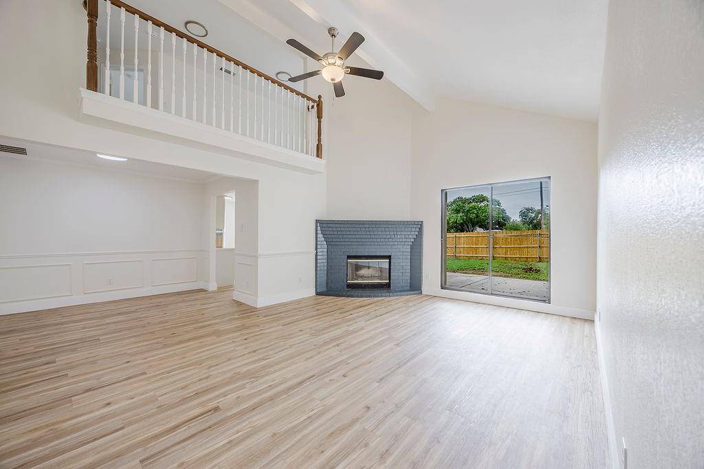 Mansfield, TX 76063,907 Yellowstone Drive