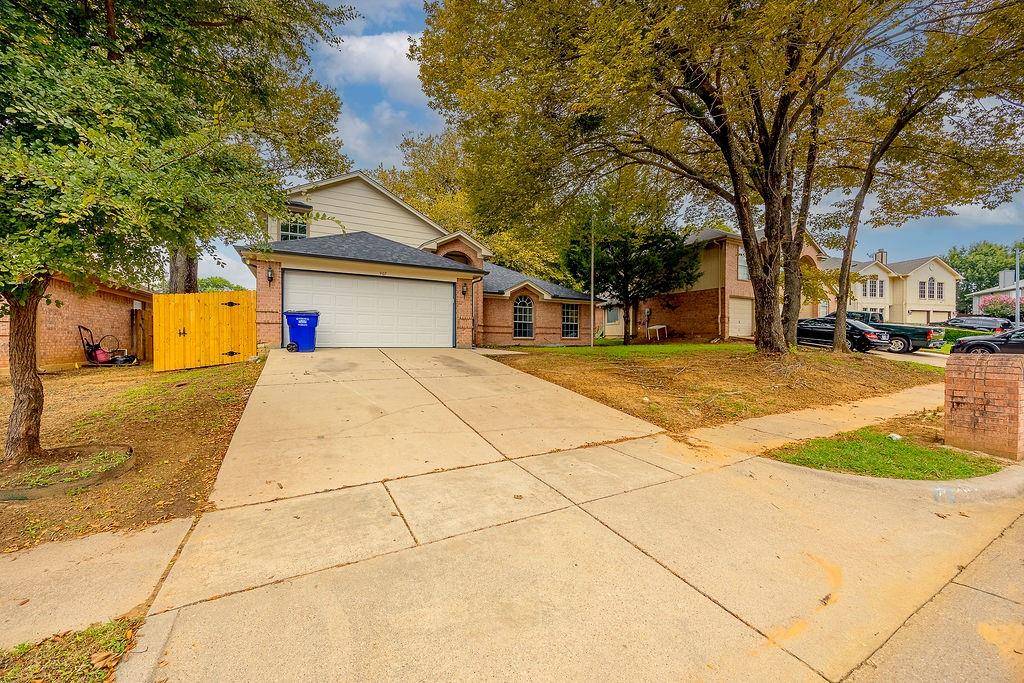 Mansfield, TX 76063,907 Yellowstone Drive