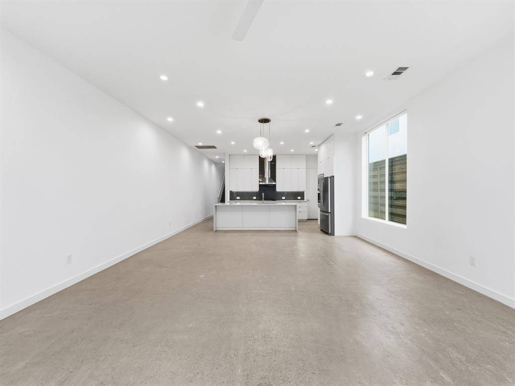 Dallas, TX 75204,4814 Manett Street #4812