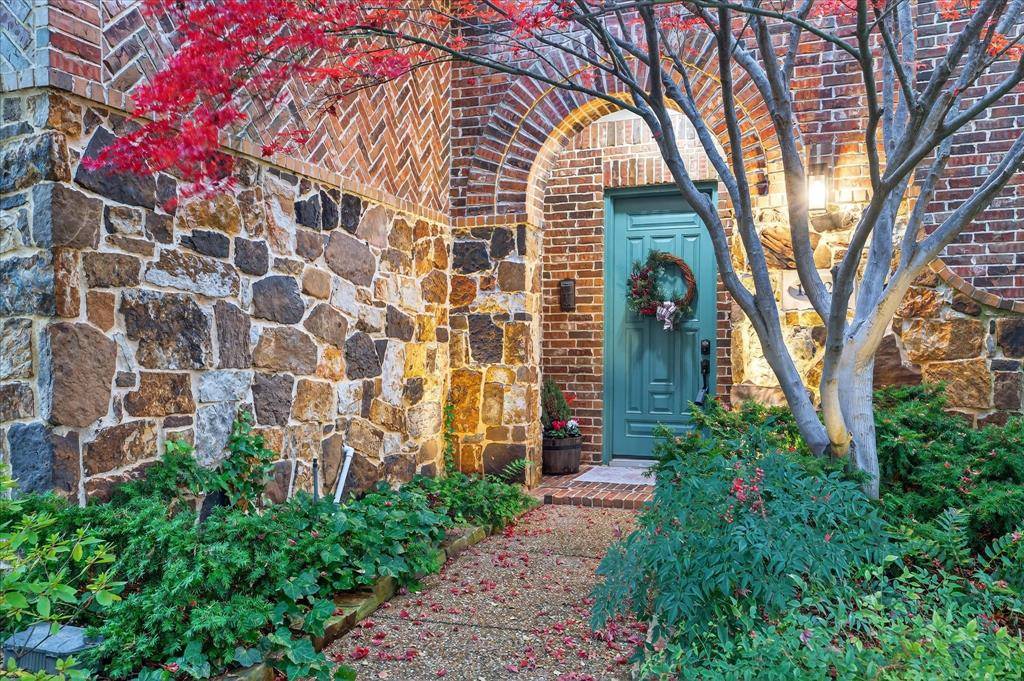 Frisco, TX 75035,15221 Ridgewood Drive