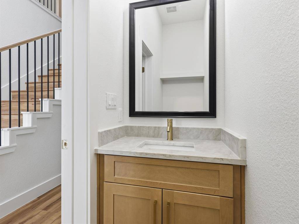 Dallas, TX 75241,6137 Kemrock Drive