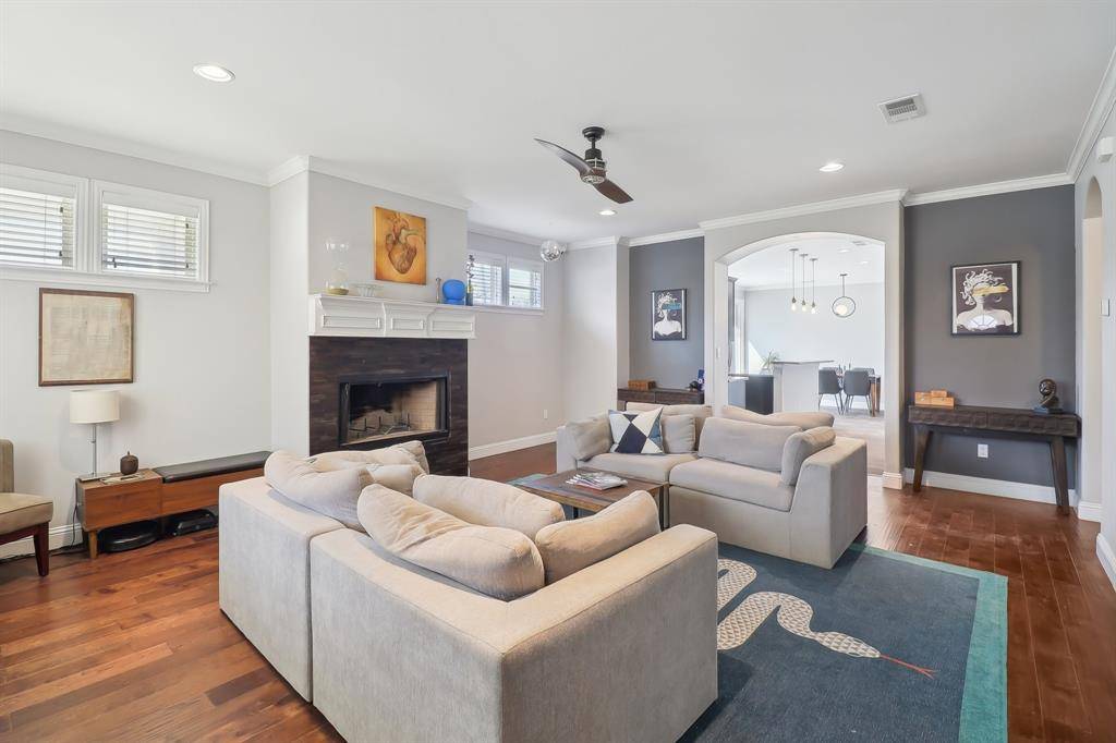 Dallas, TX 75203,601 N Lancaster Avenue