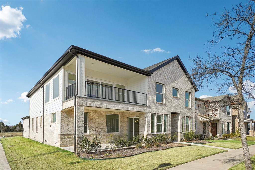 Rowlett, TX 75088,3700 Pardoners Mews
