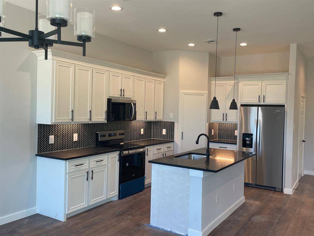 Dallas, TX 75212,5514 Fannie Street