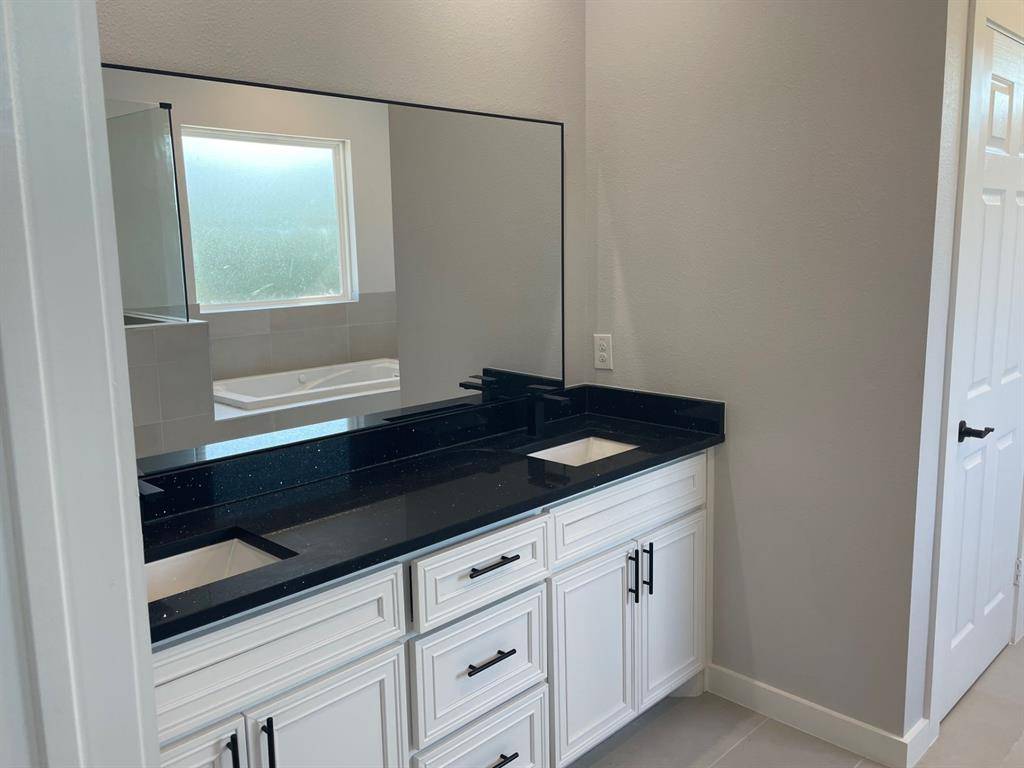 Dallas, TX 75212,5514 Fannie Street