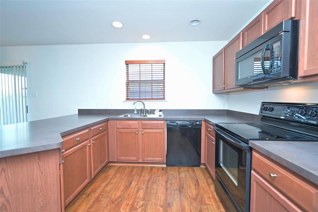 Fort Worth, TX 76120,941 Newberry Trail