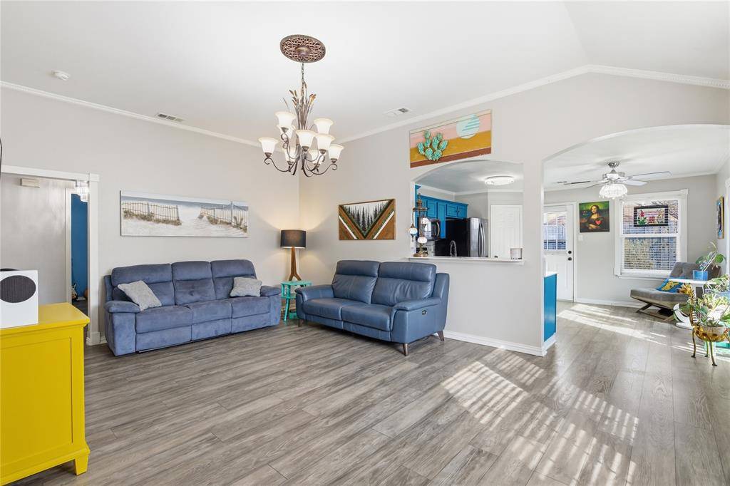 Dallas, TX 75203,114 N Denver Street