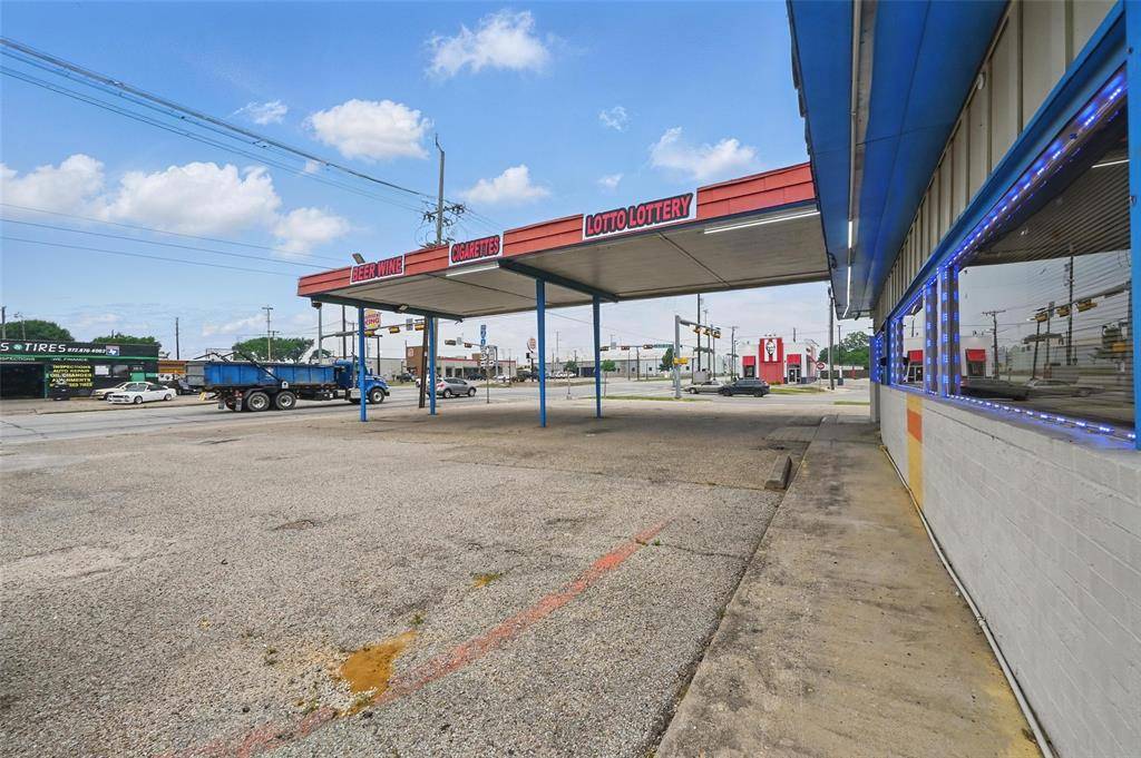 Ennis, TX 75119,100 S Kaufman Street