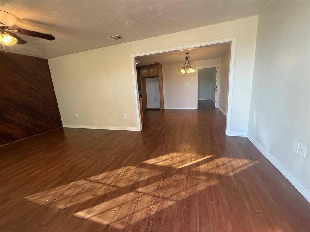 Dodd City, TX 75438,4043 Fm 897