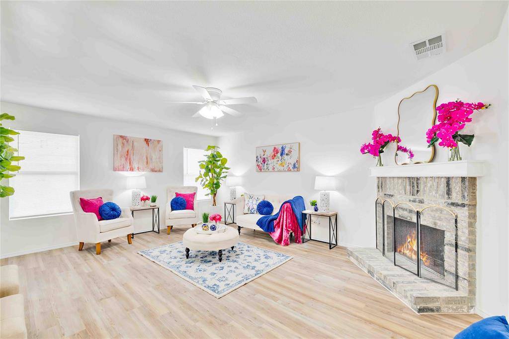 Arlington, TX 76017,5710 Worthing Place