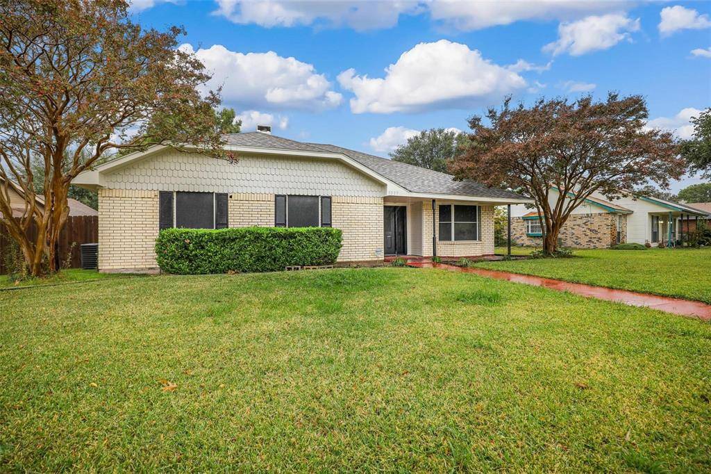 Garland, TX 75043,5337 Peninsula Way