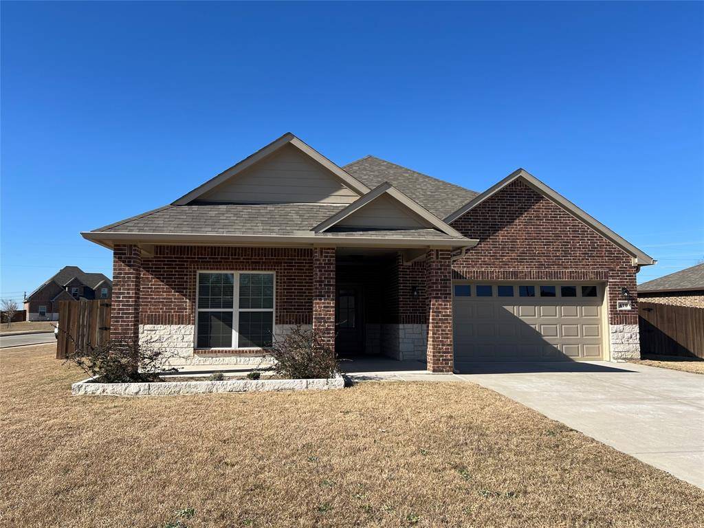 Greenville, TX 75402,410 Ellis Place Drive