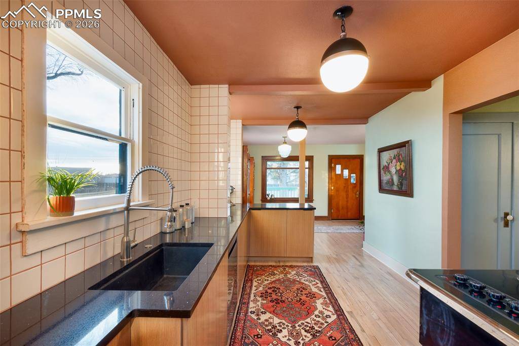 Pueblo, CO 81006,1220 Holly ST