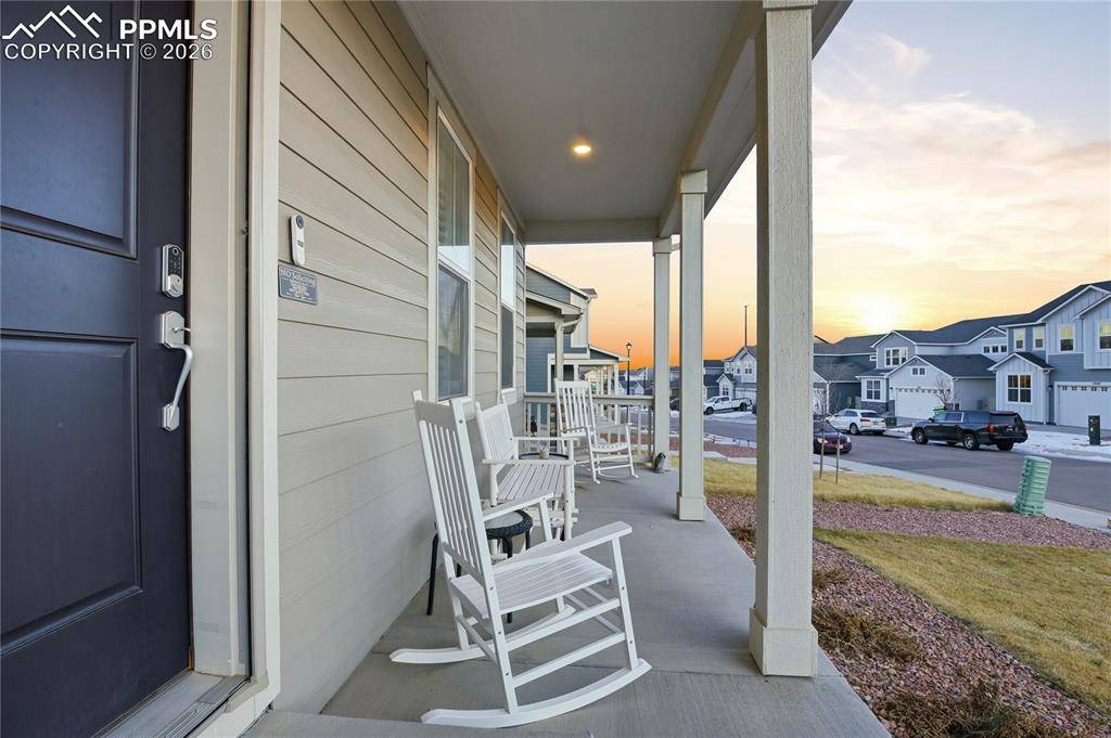 Colorado Springs, CO 80925,5191 Roundhouse DR