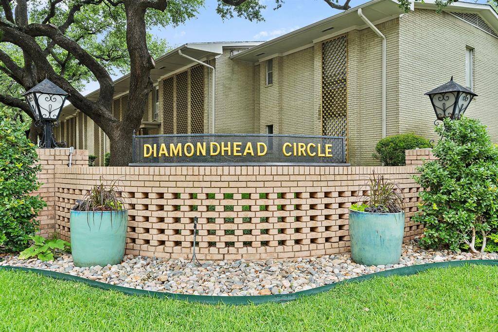 Dallas, TX 75225,6367 Diamond Head Circle #D
