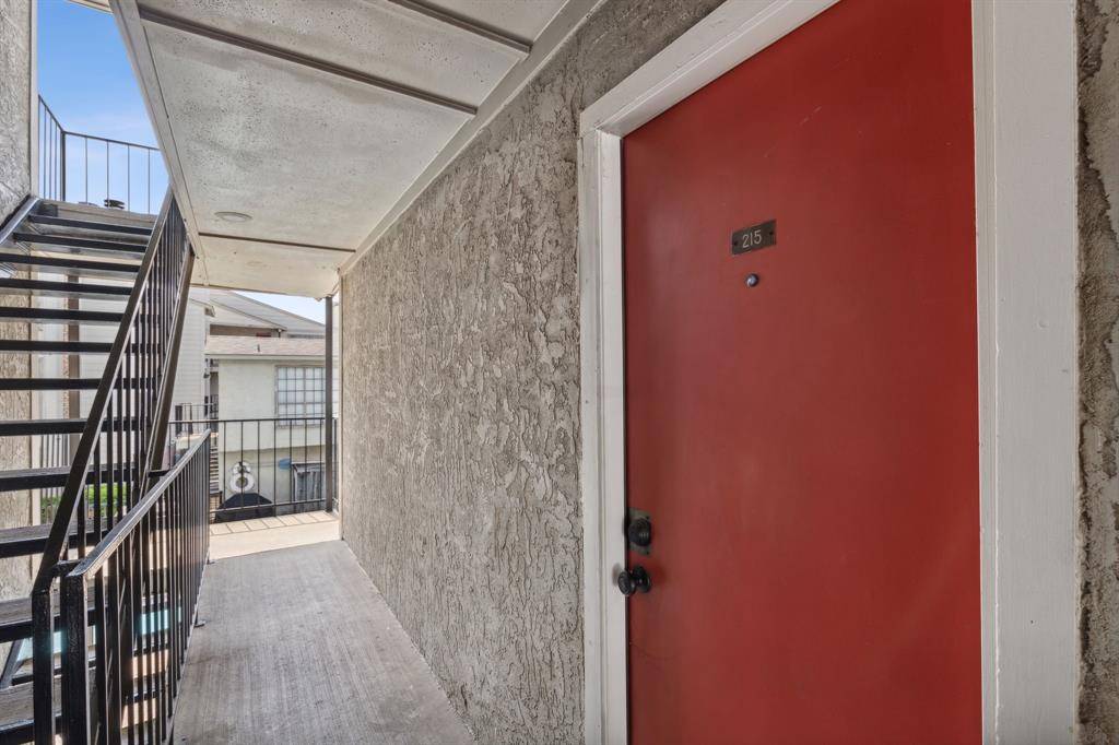 Dallas, TX 75252,7621 Mccallum Boulevard #215