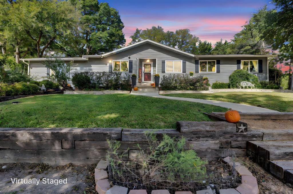 Pecan Hill, TX 75165,750 Becky Lane