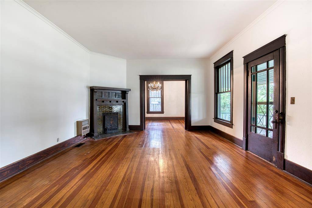 Richardson, TX 75081,320 Huffhines Street