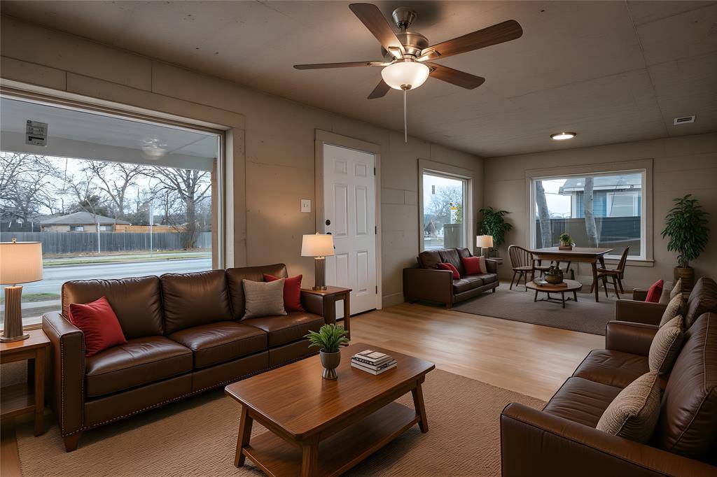 Dallas, TX 75211,628 S westmoreland Road