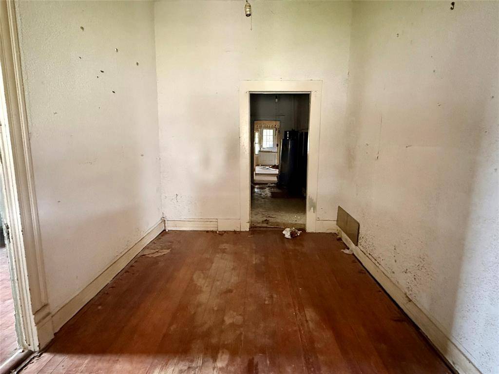 Waco, TX 76701,1710 Columbus Avenue