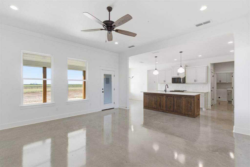 Cresson, TX 76035,1005 Paramount Drive