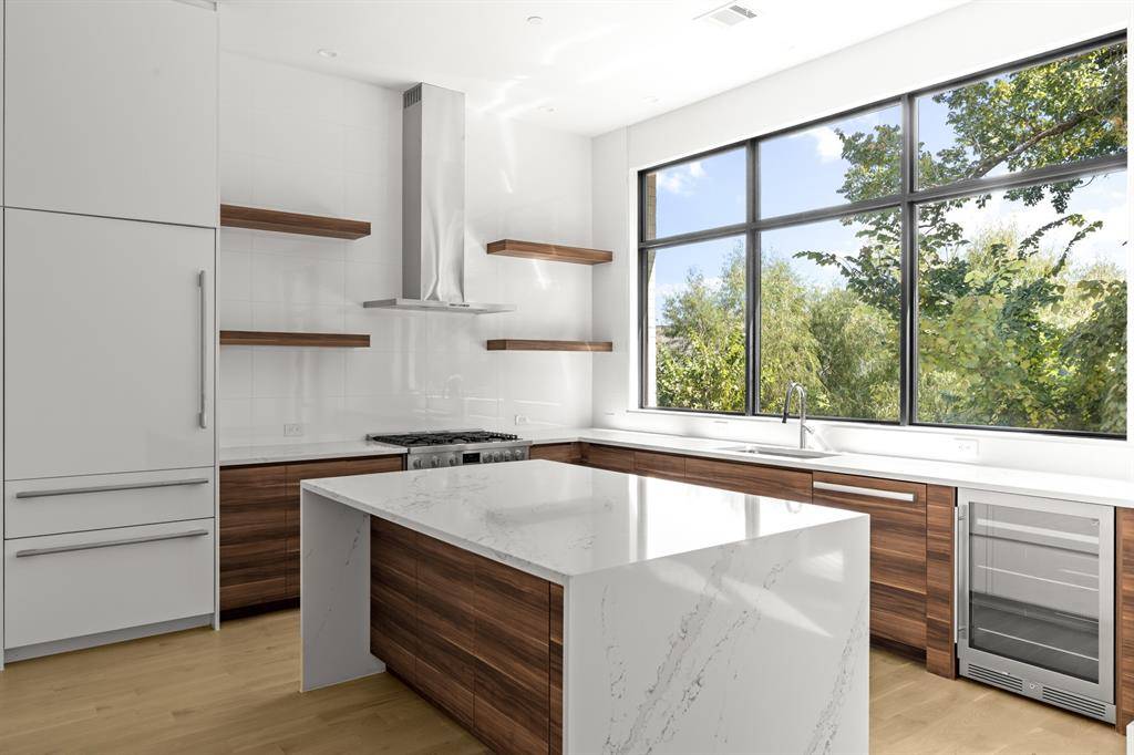 Dallas, TX 75208,610 N Oak Cliff Boulevard #304