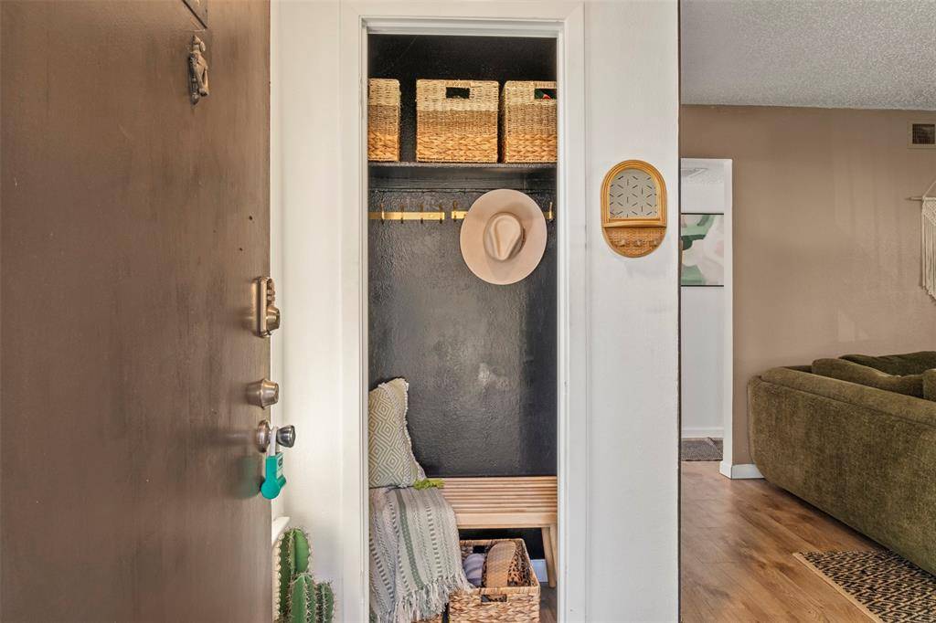 Dallas, TX 75248,5335 Bent Tree Forest Drive #144