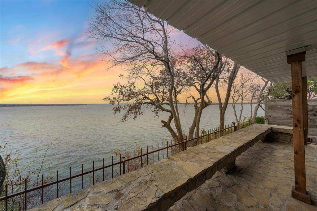 Whitney, TX 76692,107 Private Road 132