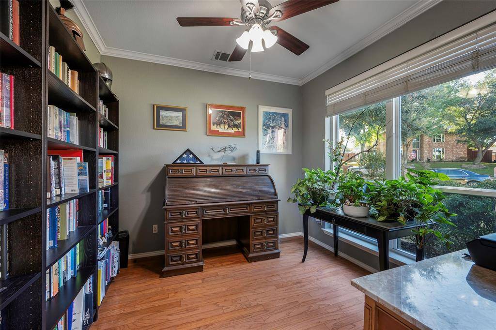 Plano, TX 75025,7308 Tabor Circle