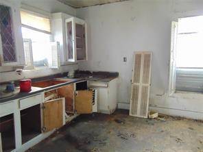 Dallas, TX 75215,2232 Poplar Street