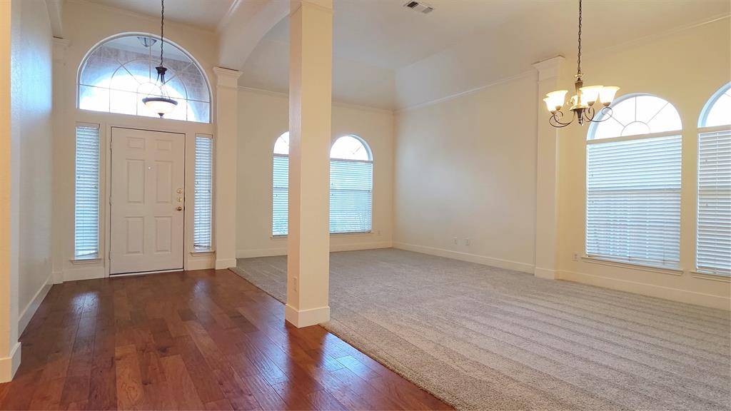 Allen, TX 75002,1304 Hillcrest Drive