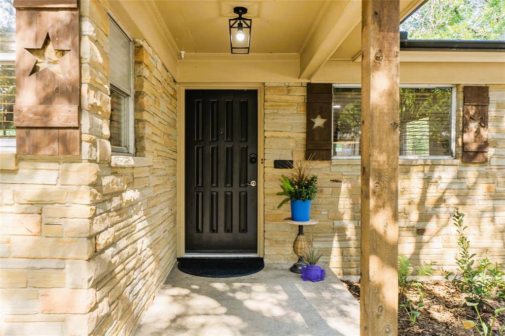 Fort Worth, TX 76109,3605 Jeanette Drive