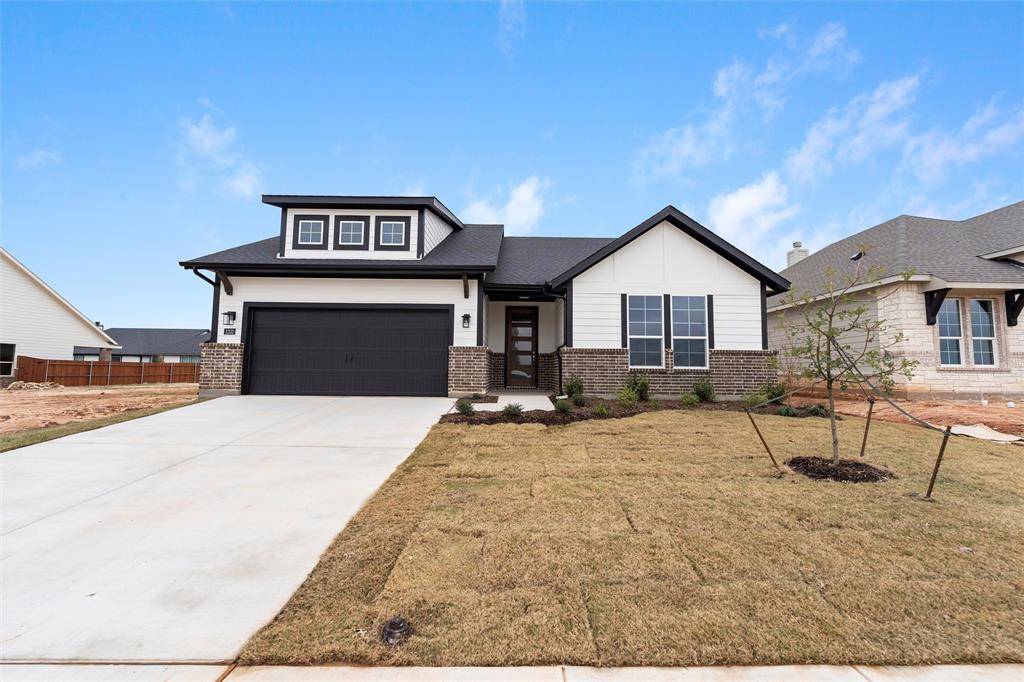 Springtown, TX 76082,1232 Sabine River Lane