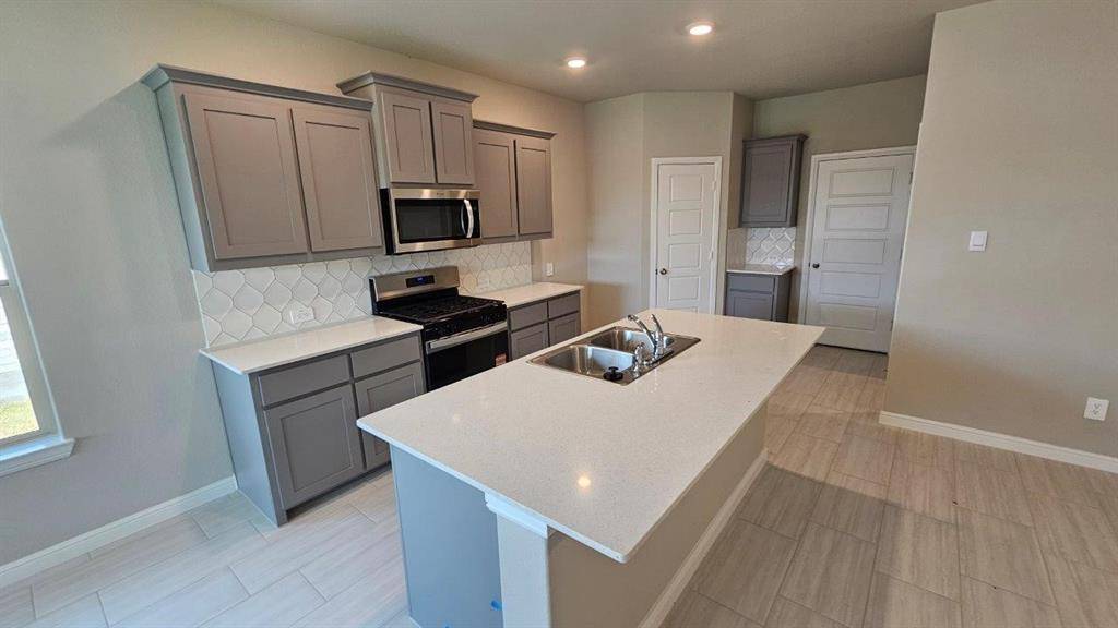 Denton, TX 76259,7705 TUSCARORA Drive