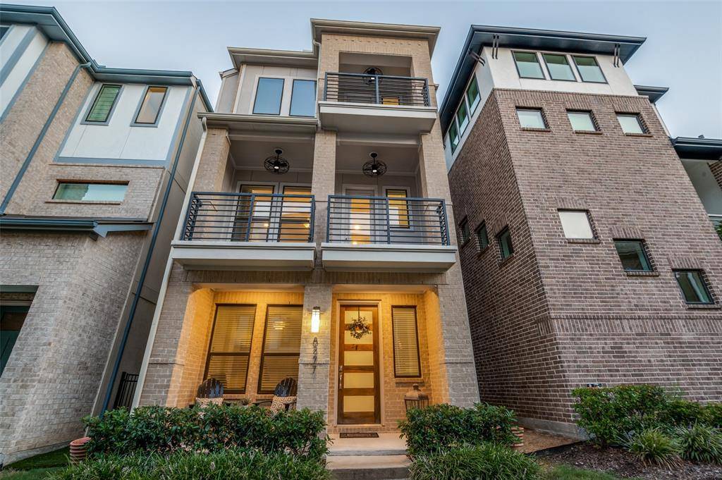 Dallas, TX 75231,8277 Laflin Lane