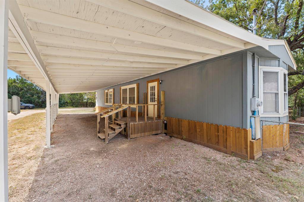 Granbury, TX 76049,8013 RIVER Run