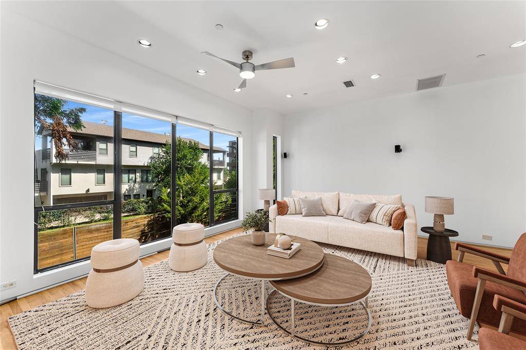 Dallas, TX 75204,1505 N Haskell Avenue #5