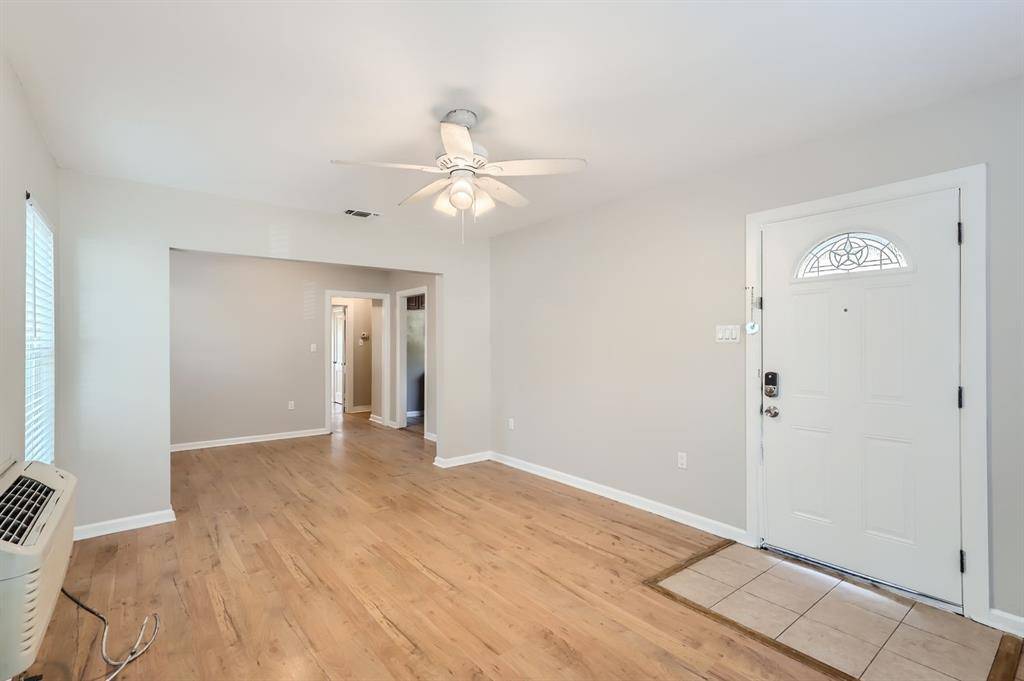 Bonham, TX 75418,224 E Boyd Street