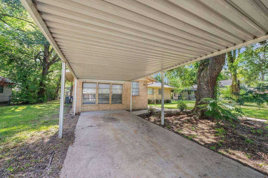 Mineola, TX 75773,506 N Pacific Street