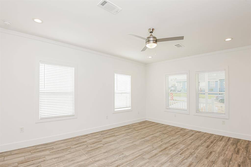 Fort Worth, TX 76104,1417 Illinois Avenue