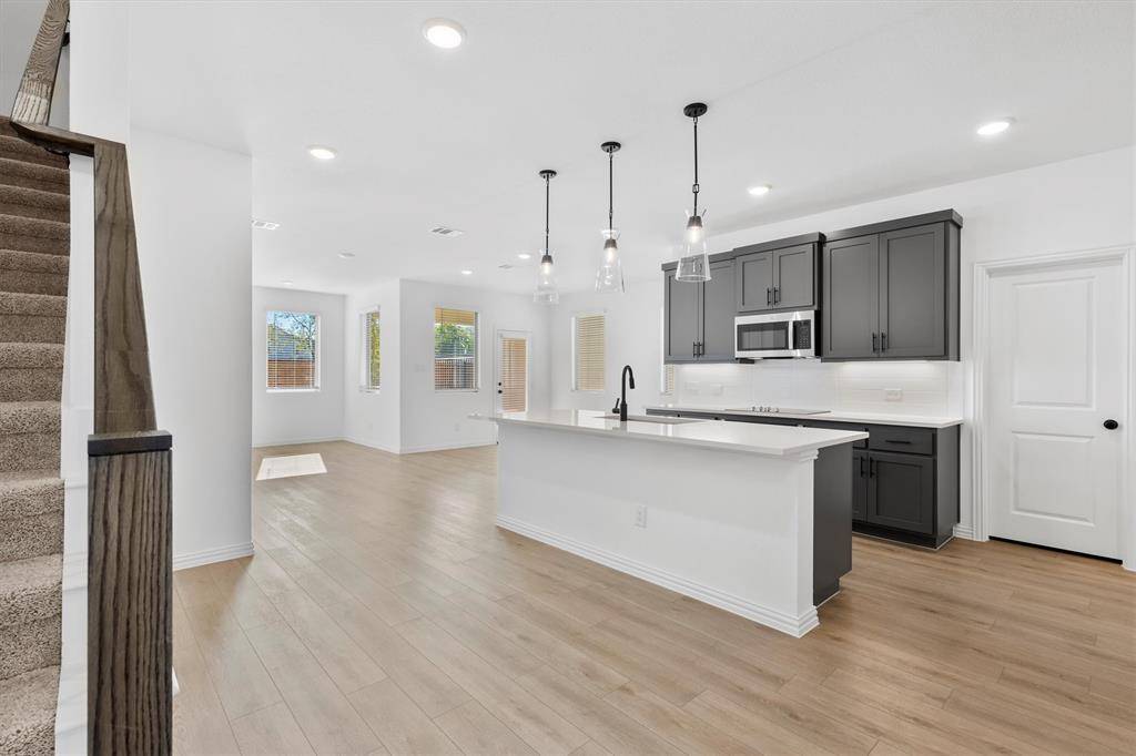 Dallas, TX 75228,6908 Gorman Falls Trail