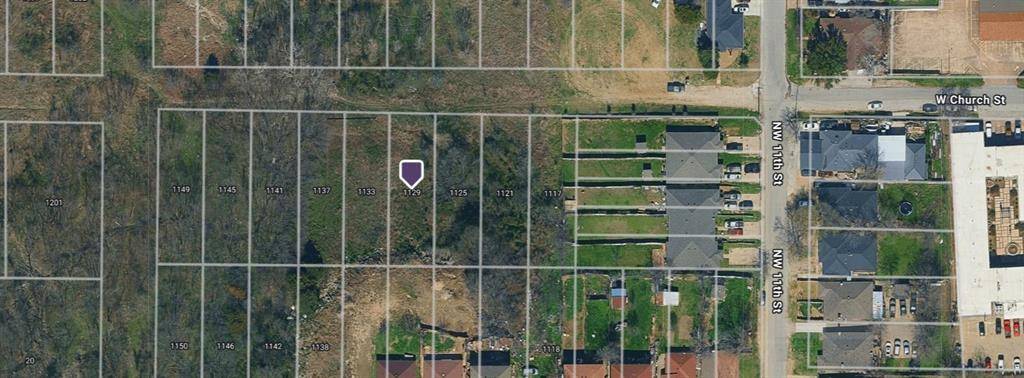 1129 W Church Street, Grand Prairie, TX 75050