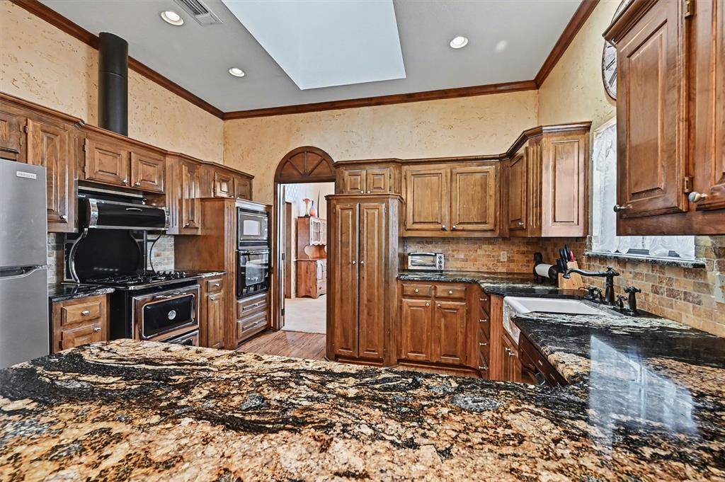 Whitesboro, TX 76273,304 Trollinger Street