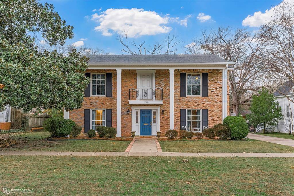 Minden, LA 71055,1203 Broadway Street