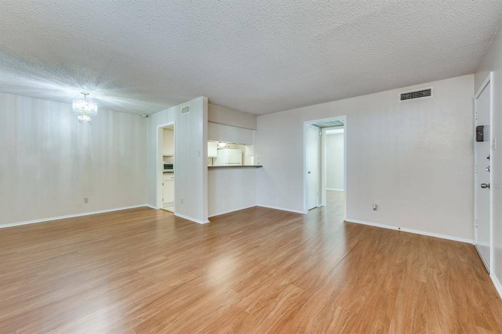 Dallas, TX 75244,12830 Midway Road #1120