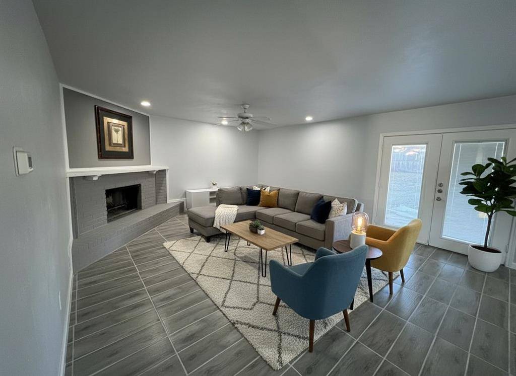 Arlington, TX 76014,1911 Primrose Lane