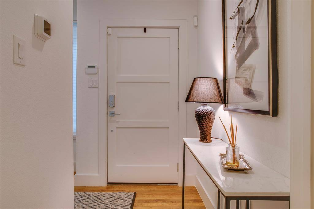 Dallas, TX 75219,4223 Holland Avenue #102